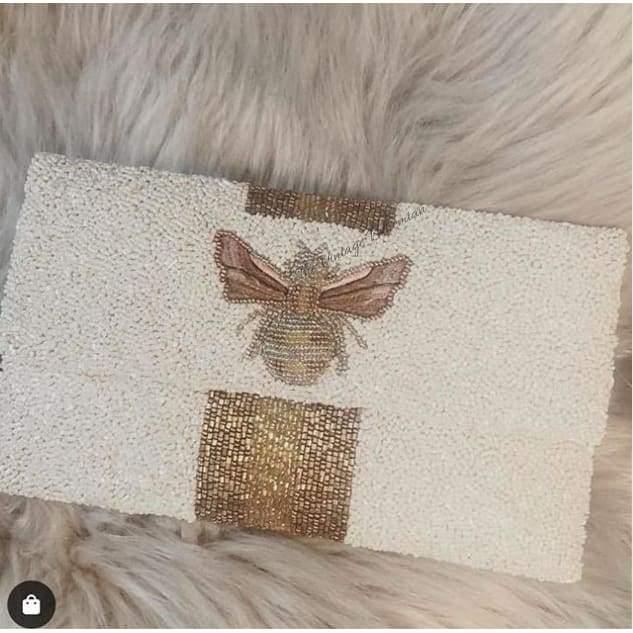 Beaded bee clutch Clearance